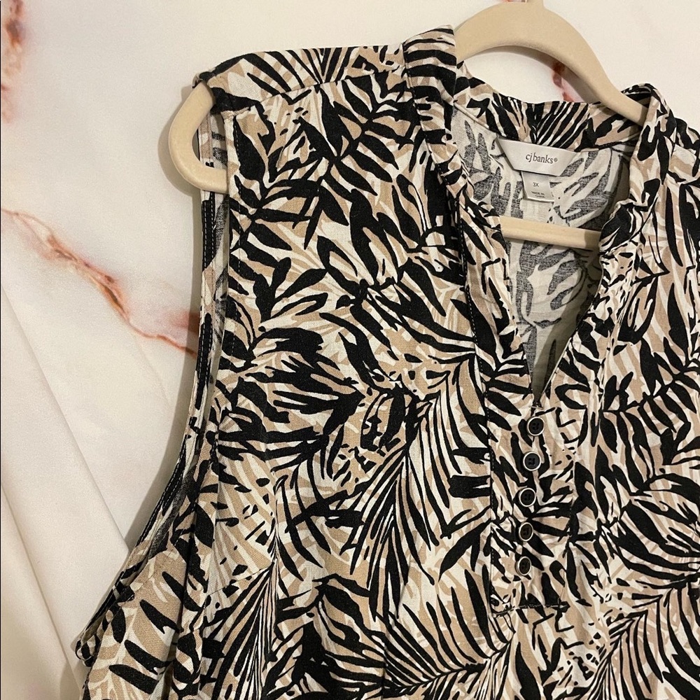 ✔️CJ Banks Linen Black/Beige Printed Sleeveless Blouse
